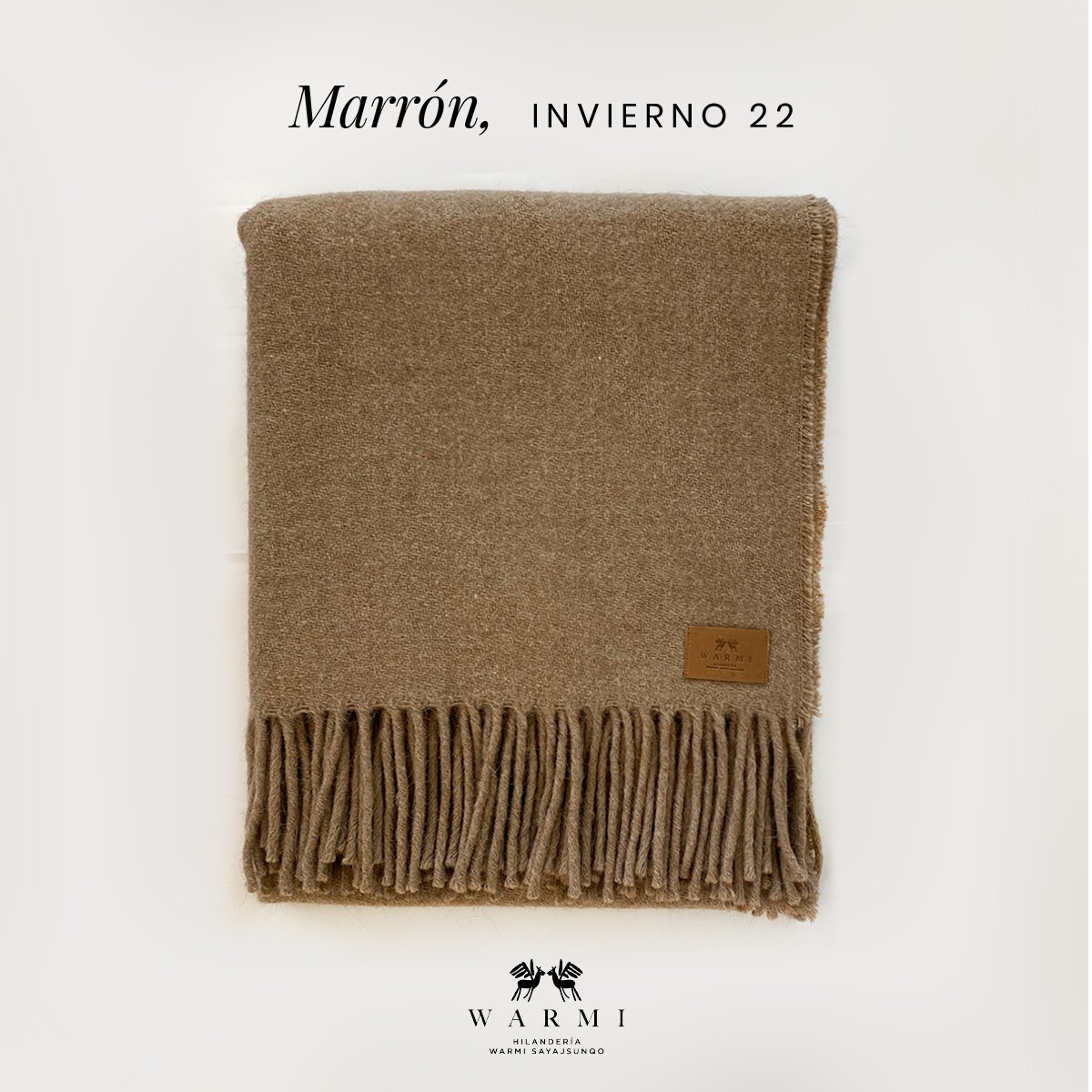 Mantón individual de llama y oveja