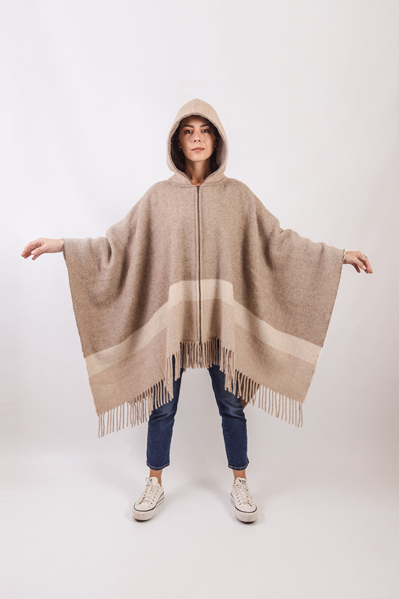 PONCHO KAY PACHA