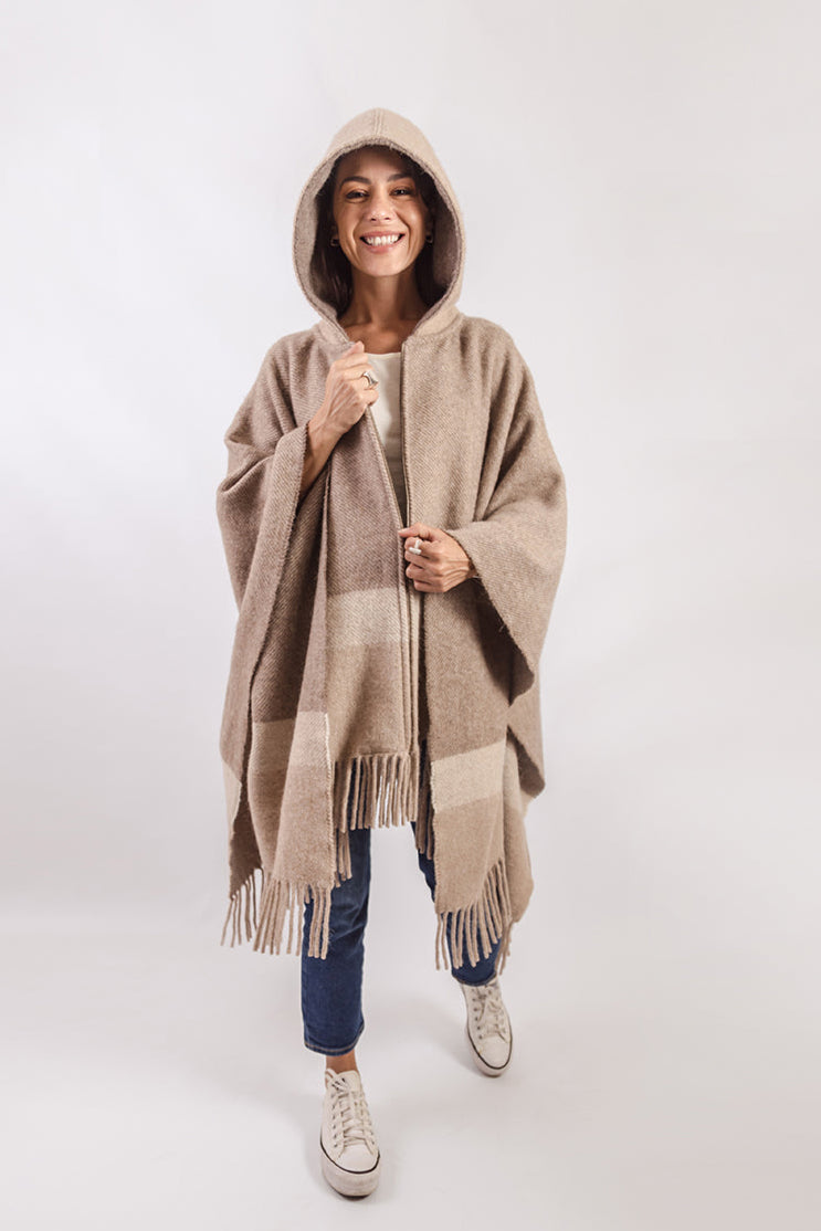 PONCHO KAY PACHA