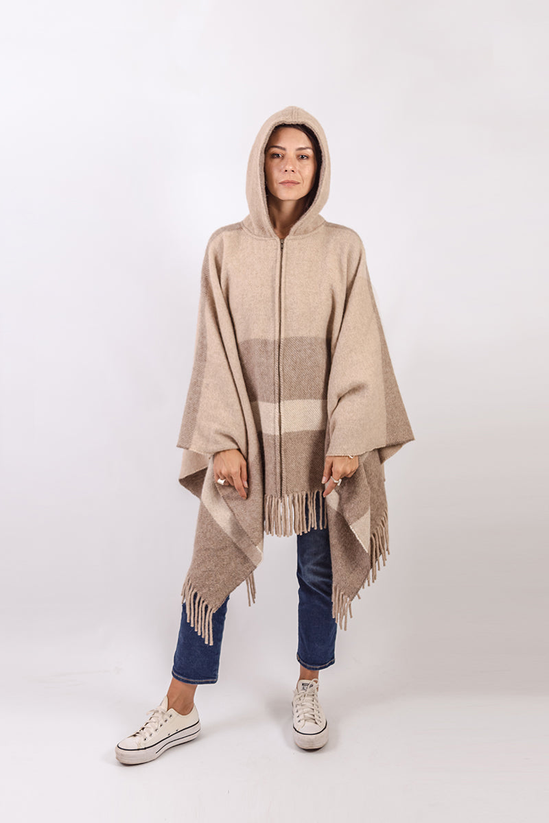 PONCHO KAY PACHA