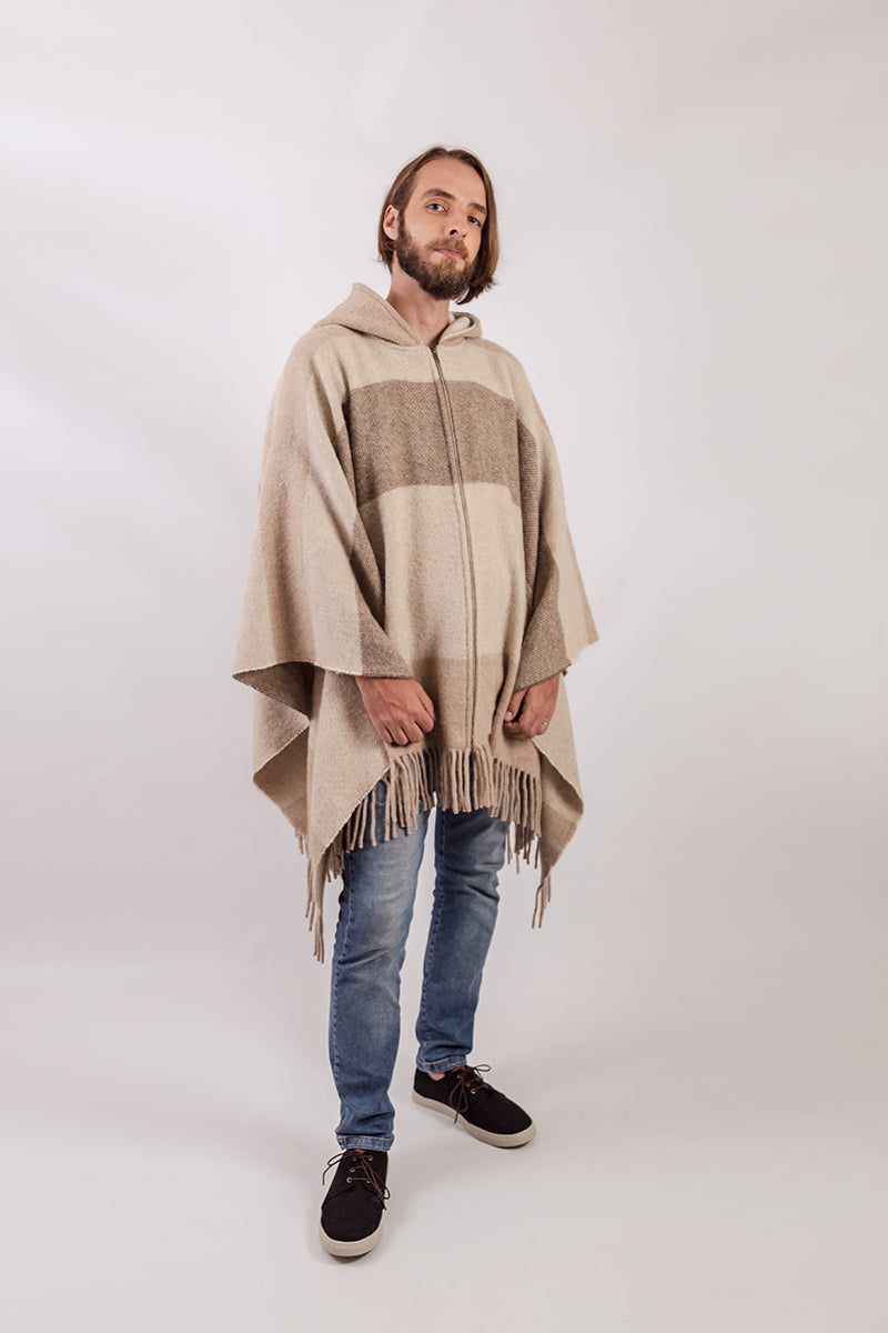 PONCHO KAY PACHA