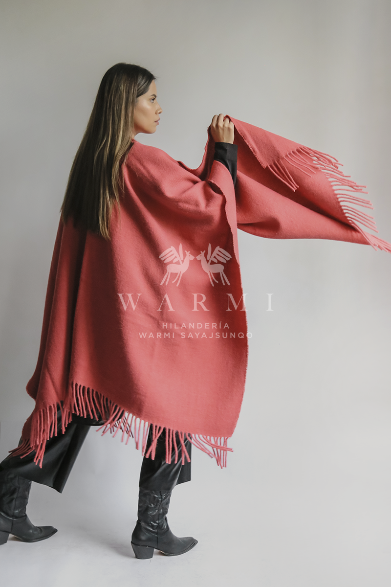 Ruana de llama y oveja