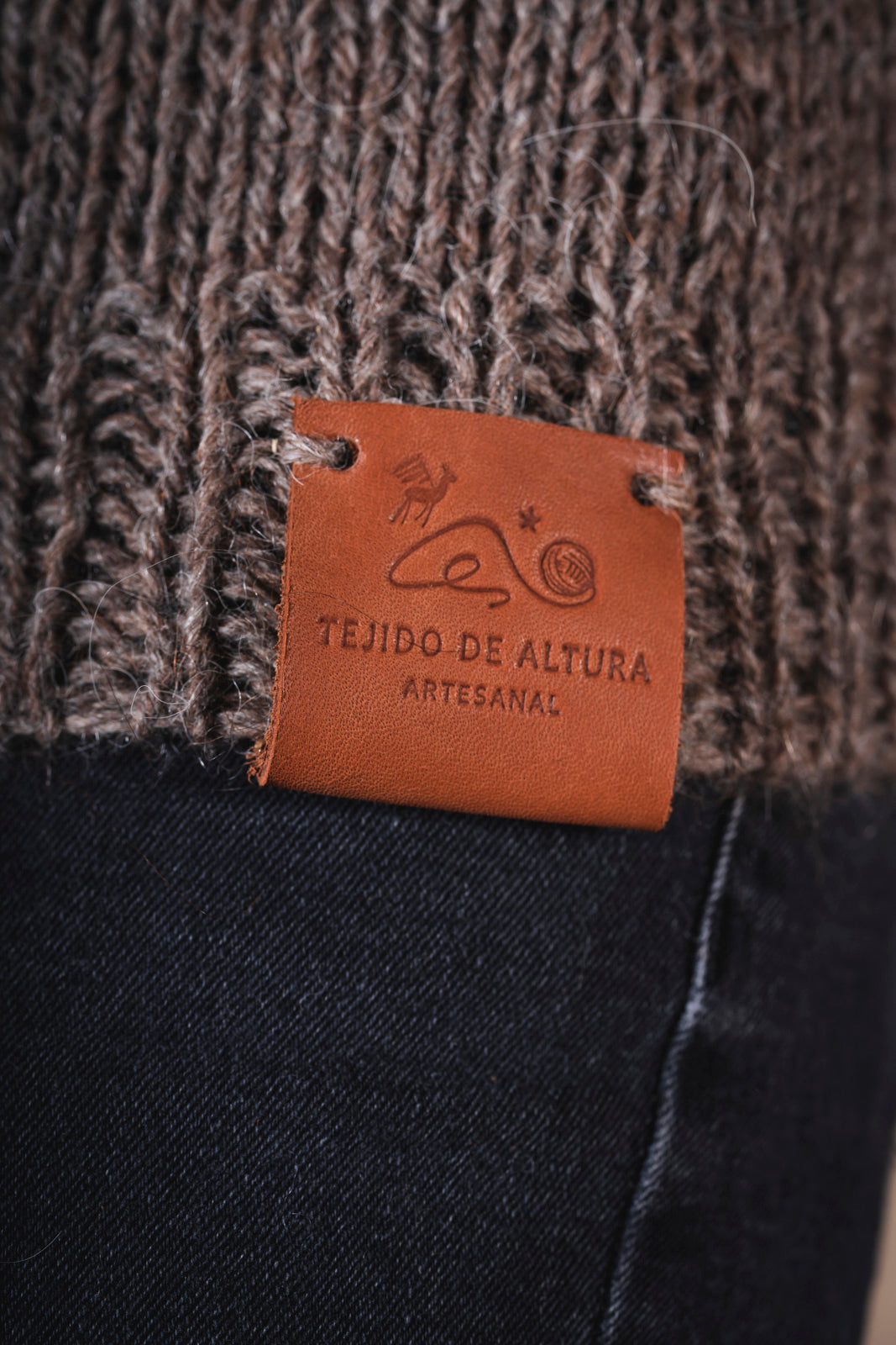 Chaleco llama y oveja -Tejido de Altura