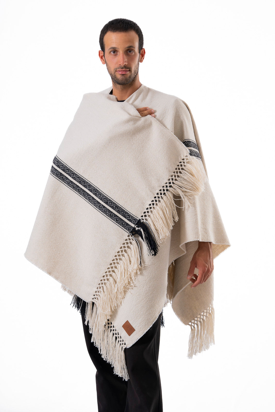 Poncho Rosaria